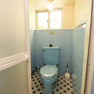 Economy Zimmer mit zwei Einzelbetten